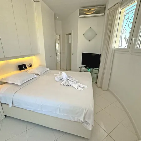 Sea Front Penthouse Cote D Azur アパート *