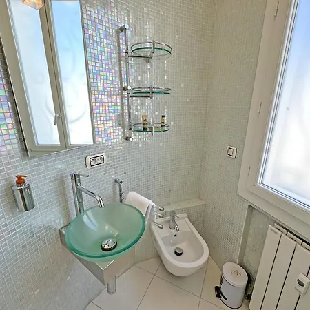 Lägenhet Sea Front Penthouse Cote D Azur Nice