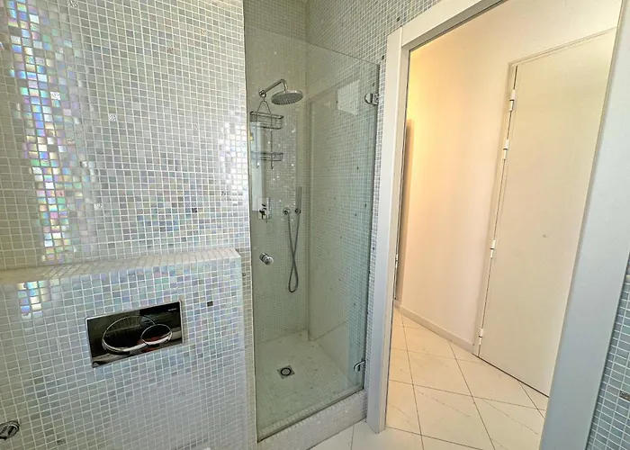 Sea Front Penthouse Cote D Azur * نيس