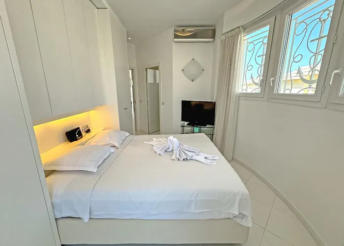 Апартаменты Sea Front Penthouse Cote D Azur Ницца