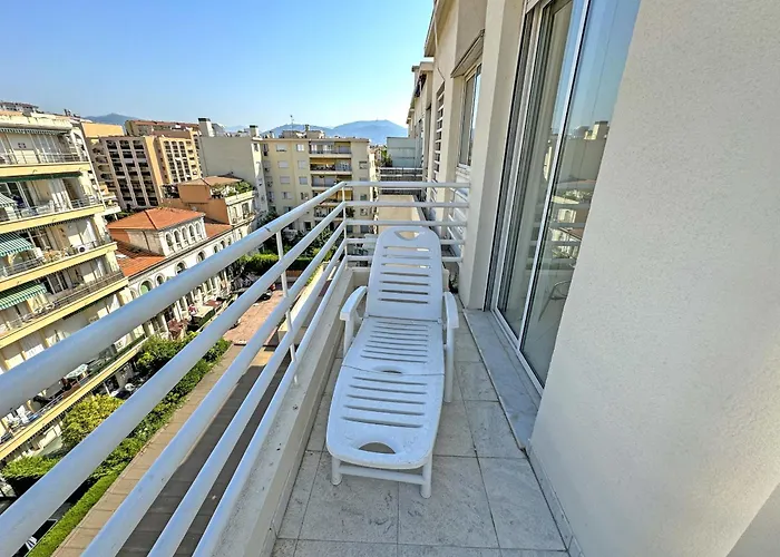 Sea Front Penthouse Cote D Azur Апартаменты
