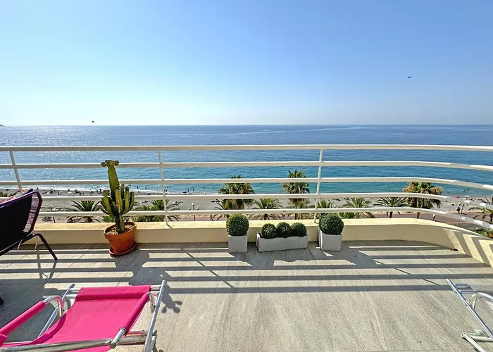 Апартаменты Sea Front Penthouse Cote D Azur Ницца