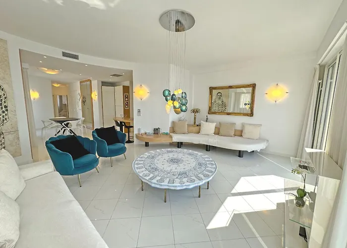Апартаменты Sea Front Penthouse Cote D Azur