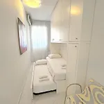Sea Front Penthouse Cote D Azur Niza